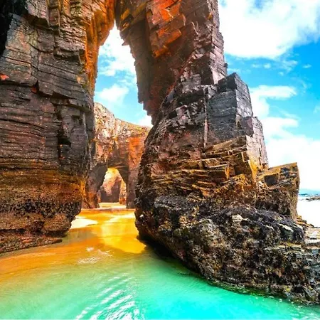 Playa Catedrales Con Piscina, Terraza Y Barreiros