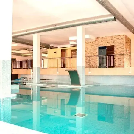 Apartamento Playa Catedrales Con Piscina, Terraza Y